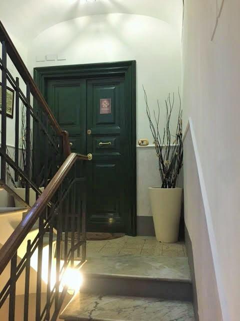 Piazza Di Spagna Sweet Home Rome Bagian luar foto