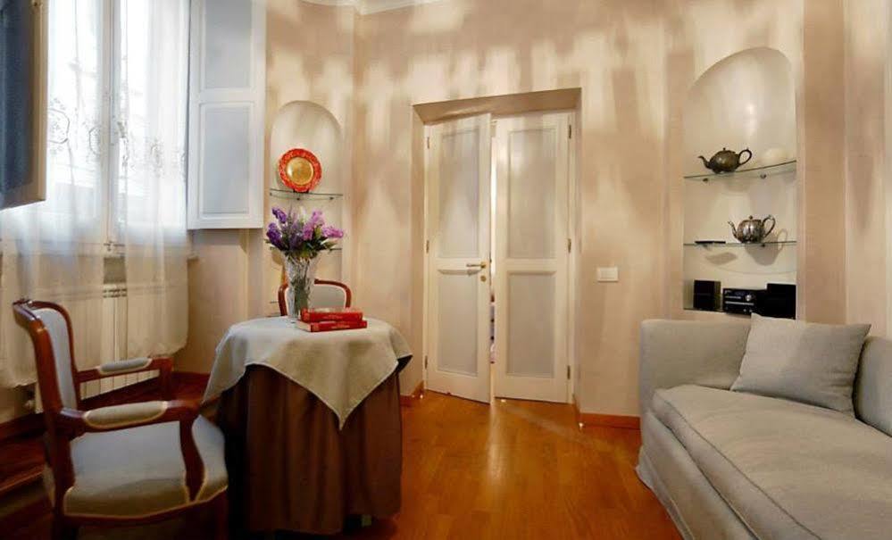 Piazza Di Spagna Sweet Home Rome Bagian luar foto